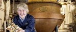 Master_distiller-Lesley_Gracie-hendricksgin-000-620×264